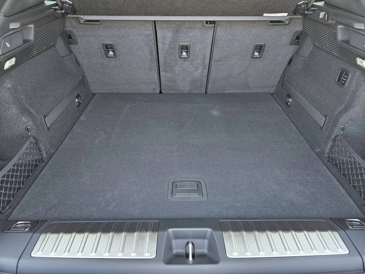 2025 Porsche Macan Electric Macan Electric