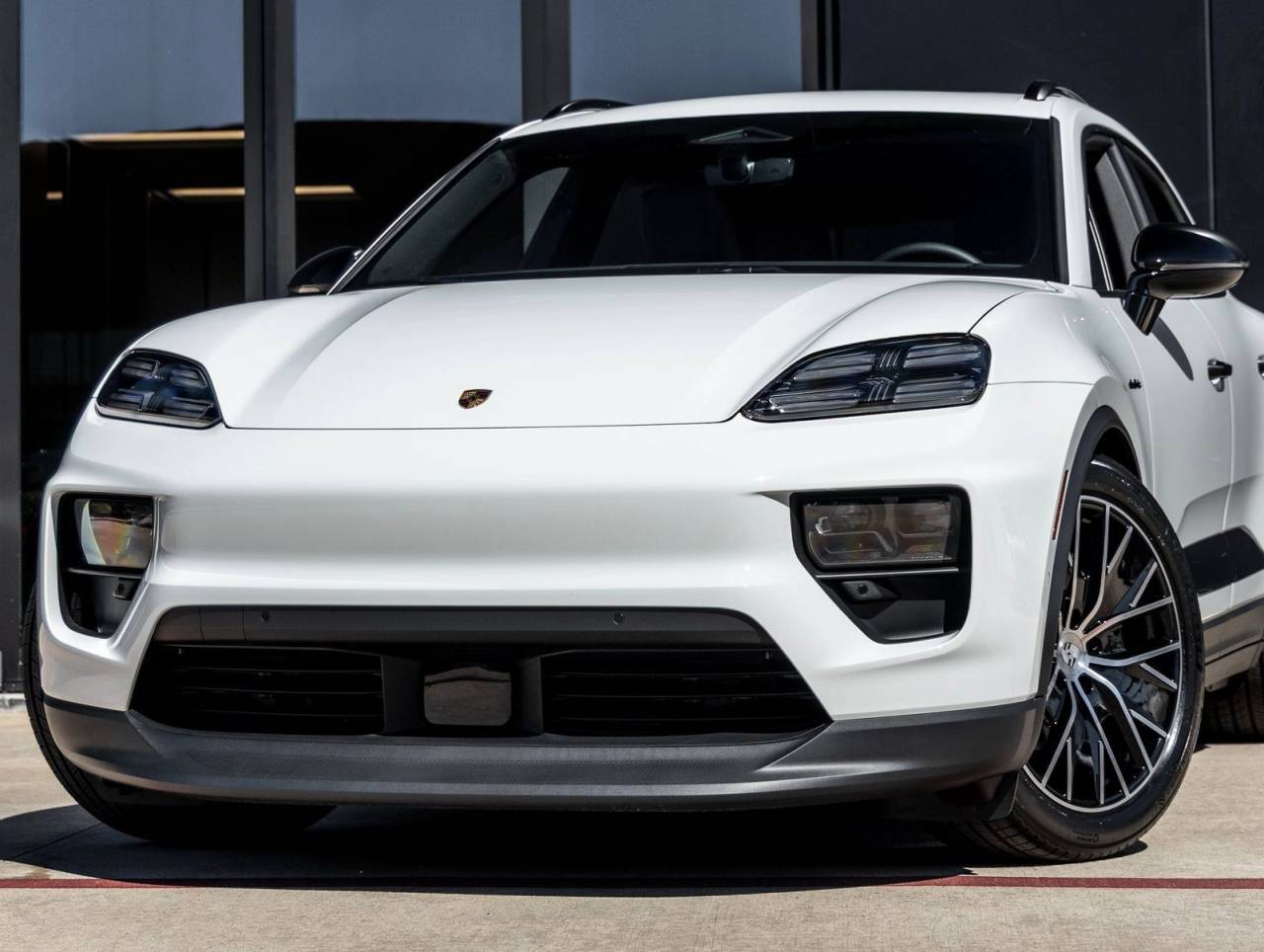 2025 Porsche Macan Electric Macan Electric