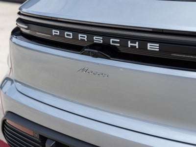 2025 Porsche Macan Electric