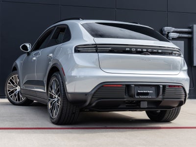 2025 Porsche Macan Electric