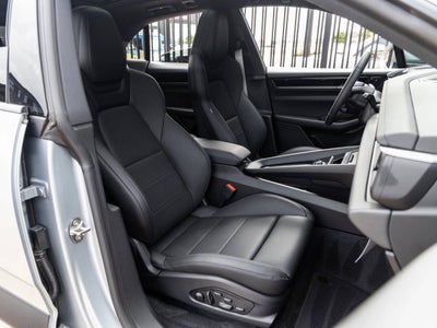 2025 Porsche Macan Electric Macan Electric