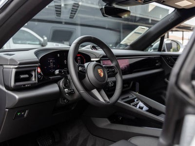 2025 Porsche Macan Electric Macan Electric