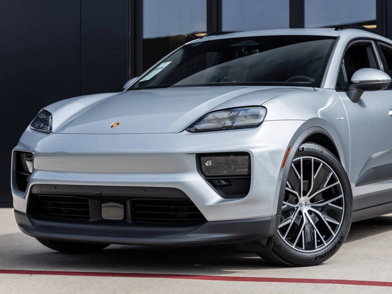 2025 Porsche Macan Electric Macan Electric
