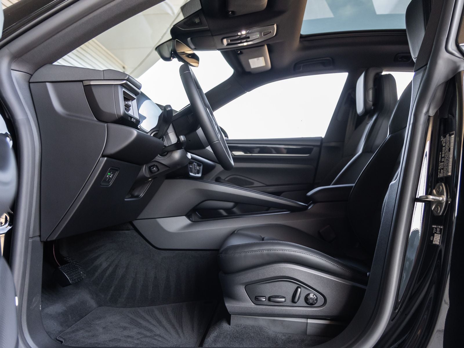 2026 Porsche Macan Macan Electric