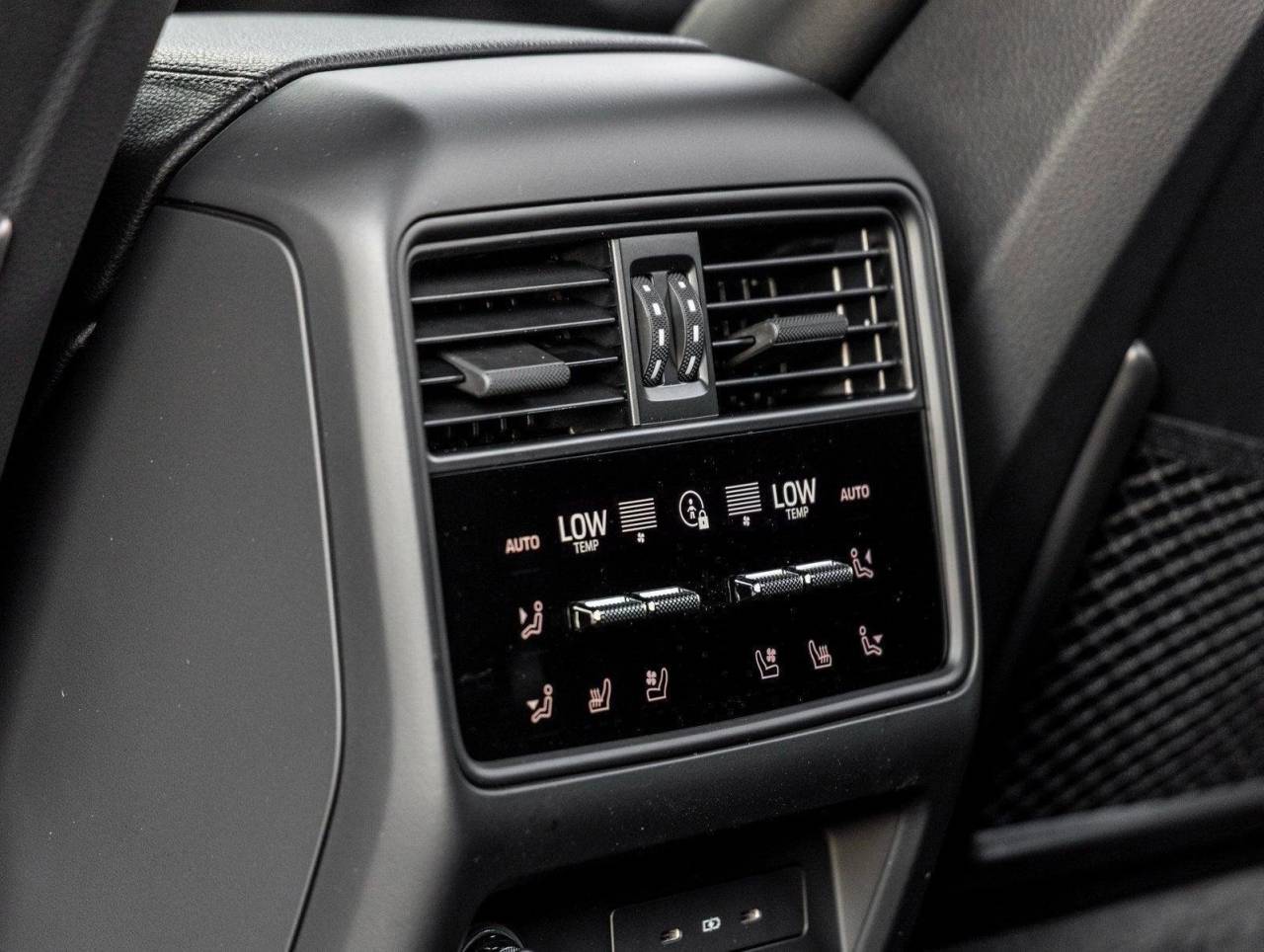 2025 Porsche Cayenne E-Hybrid