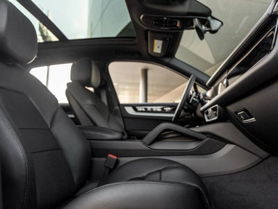 2025 Porsche Cayenne E-Hybrid