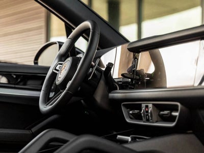 2025 Porsche Cayenne E-Hybrid