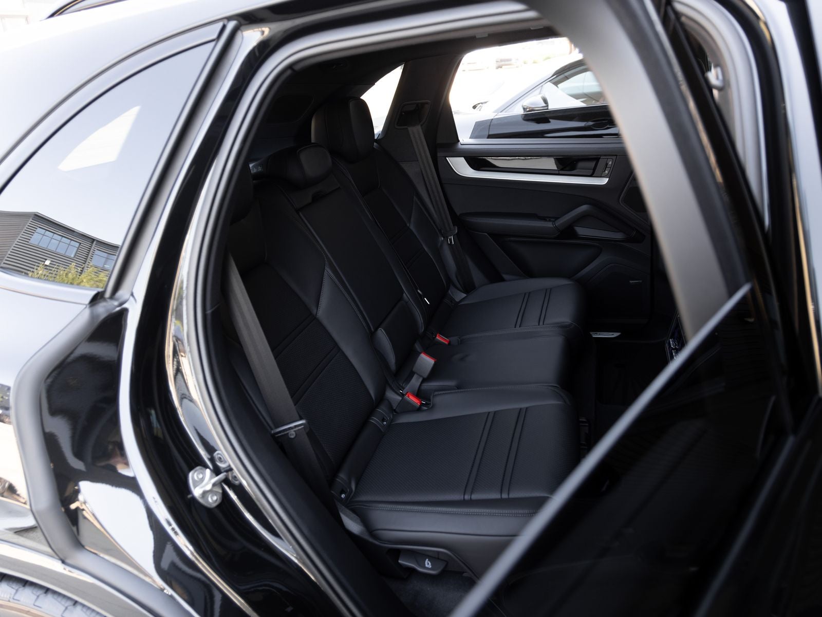 2025 Porsche Cayenne E-Hybrid