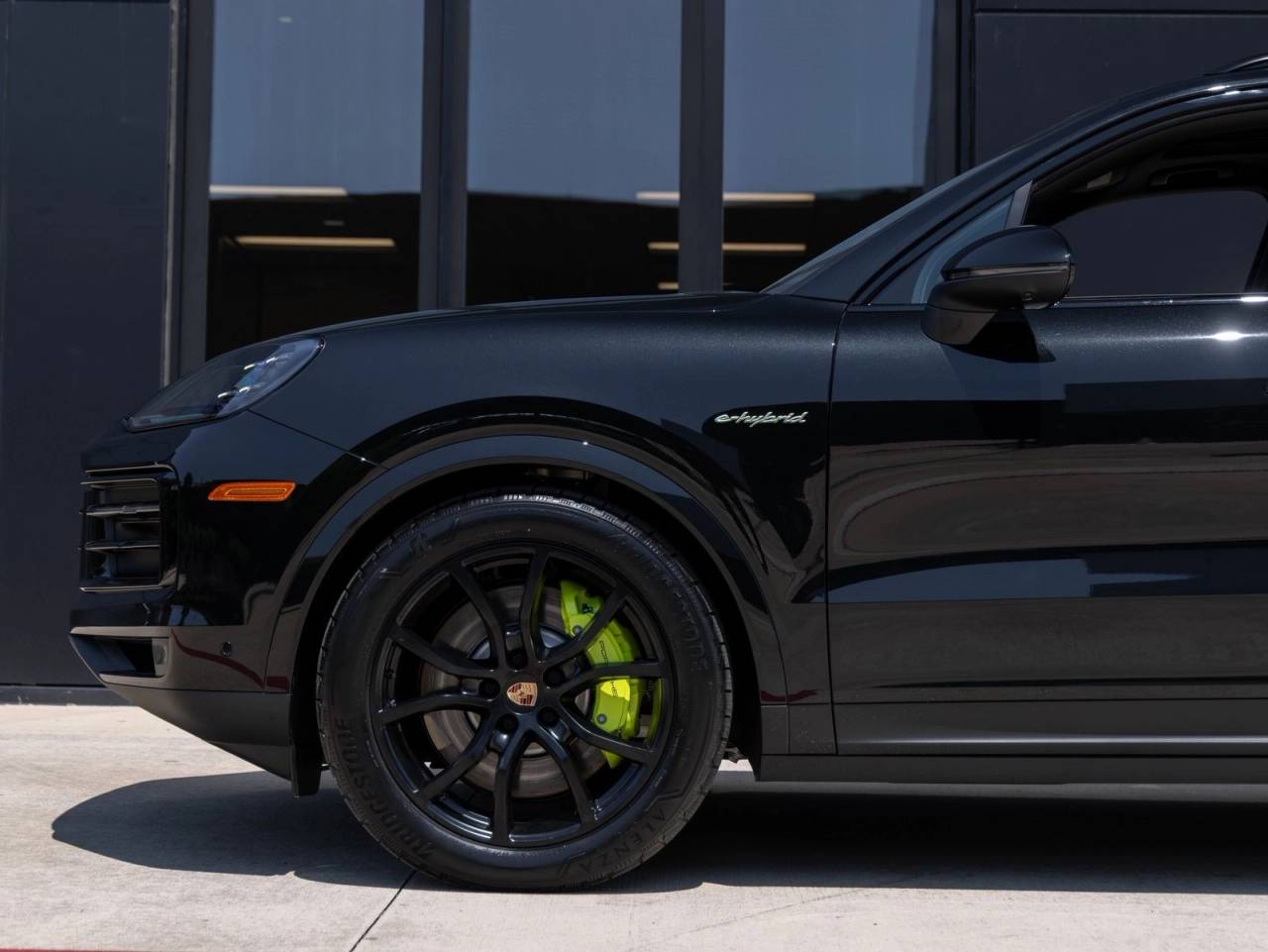 2025 Porsche Cayenne E-Hybrid