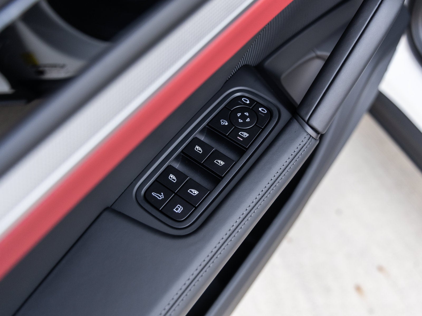 2026 Porsche Cayenne Cayenne E-Hybrid