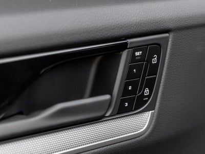 2025 Porsche Cayenne E-Hybrid