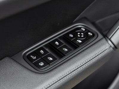 2025 Porsche Cayenne E-Hybrid