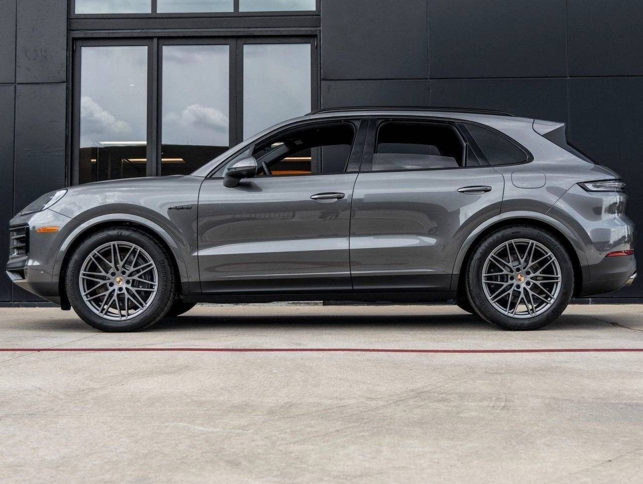 2025 Porsche Cayenne E-Hybrid