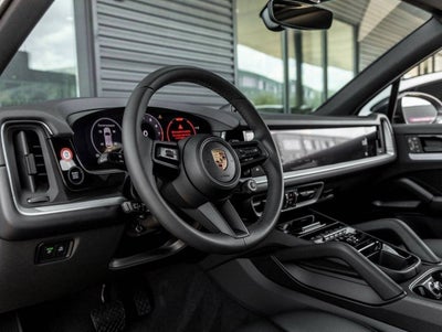2025 Porsche Cayenne E-Hybrid