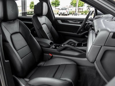 2025 Porsche Cayenne E-Hybrid