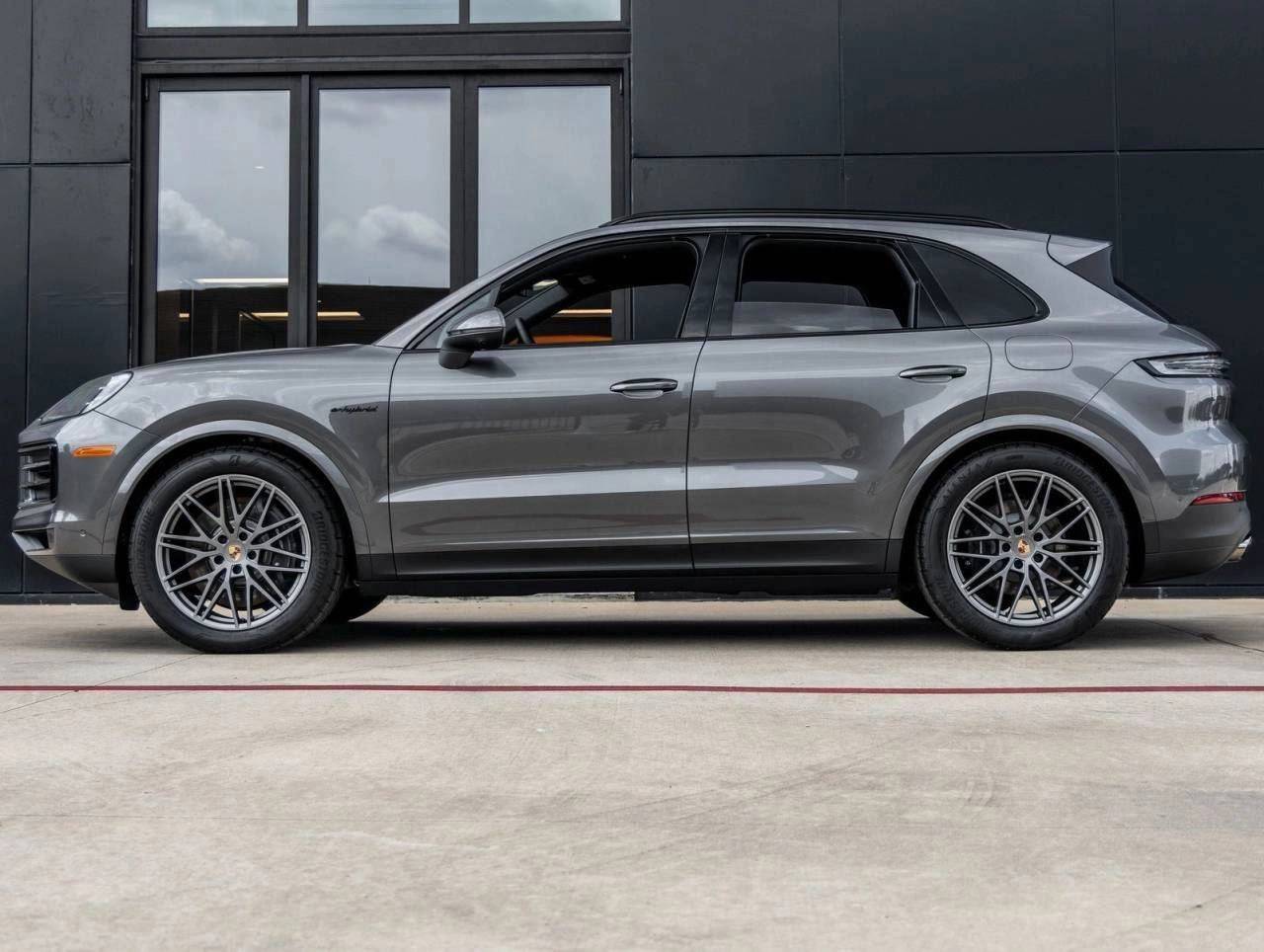 2025 Porsche Cayenne E-Hybrid