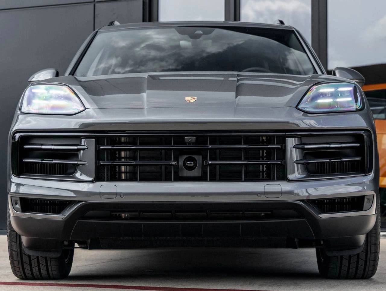 2025 Porsche Cayenne E-Hybrid