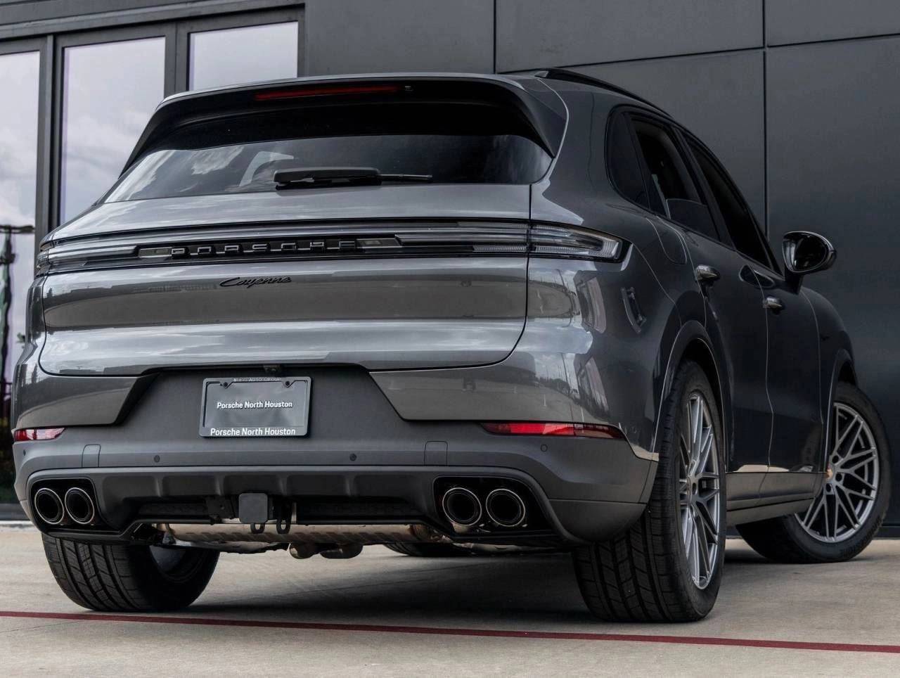 2025 Porsche Cayenne E-Hybrid