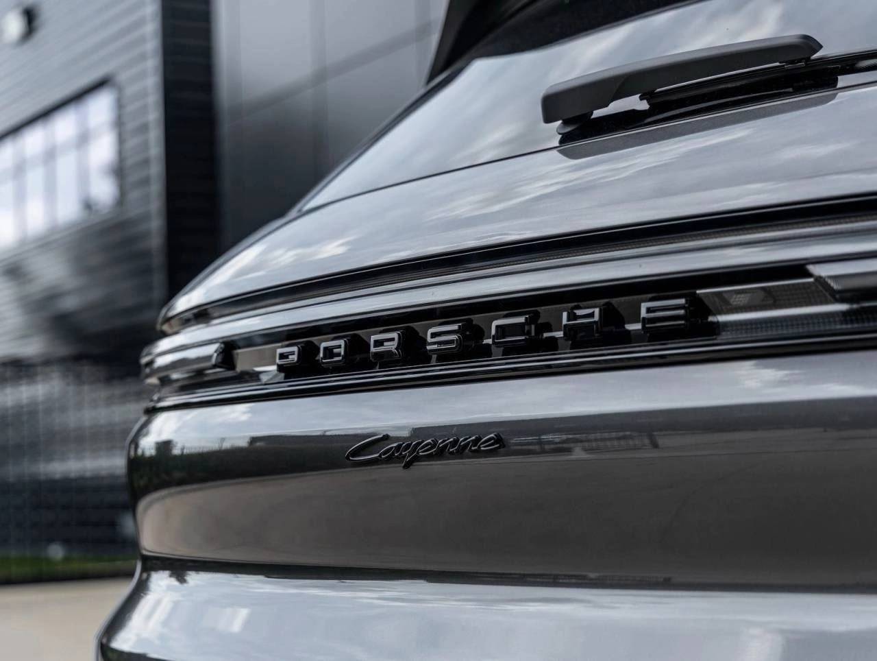 2025 Porsche Cayenne E-Hybrid