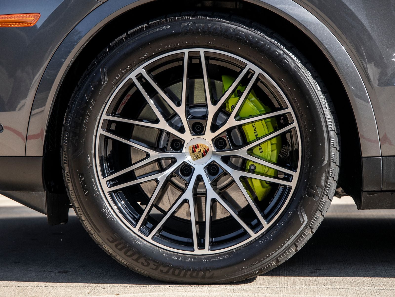 2024 Porsche Cayenne Cayenne E-Hybrid