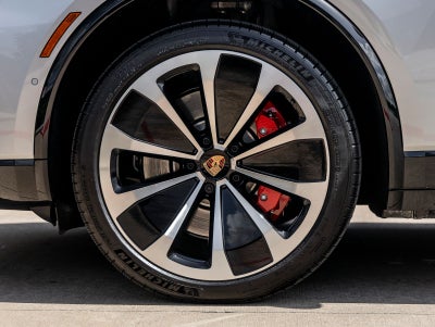 2026 Porsche Macan Macan GTS Electric