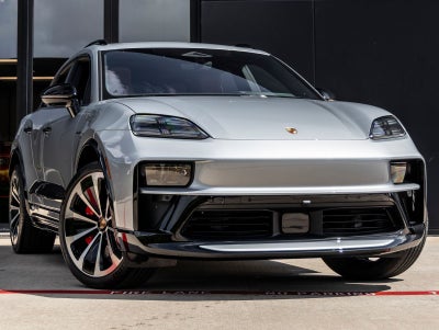 2026 Porsche Macan Macan GTS Electric