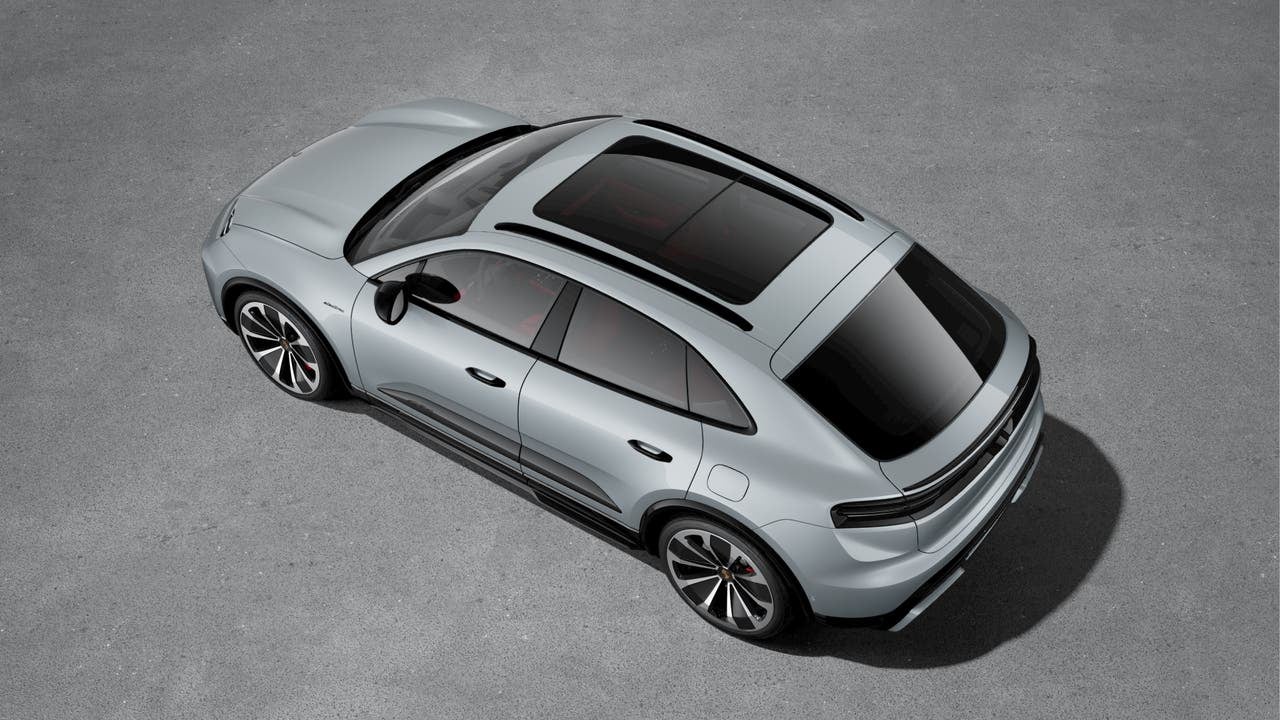 2026 Porsche Macan Macan GTS Electric