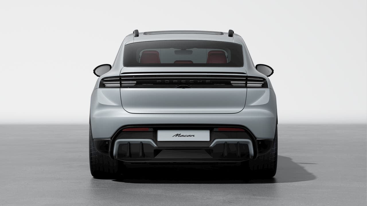 2026 Porsche Macan Macan GTS Electric