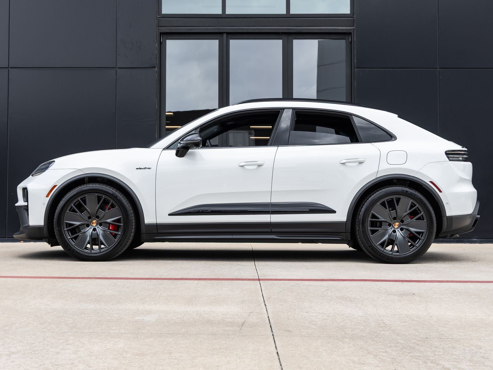 2026 Porsche Macan GTS Electric