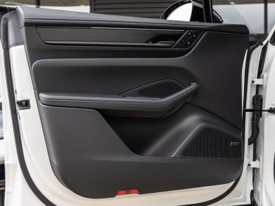 2026 Porsche Macan GTS Electric