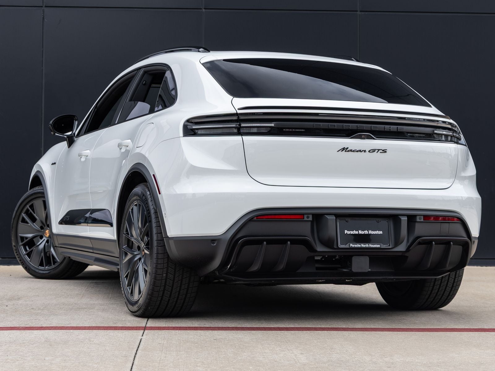 2026 Porsche Macan GTS Electric