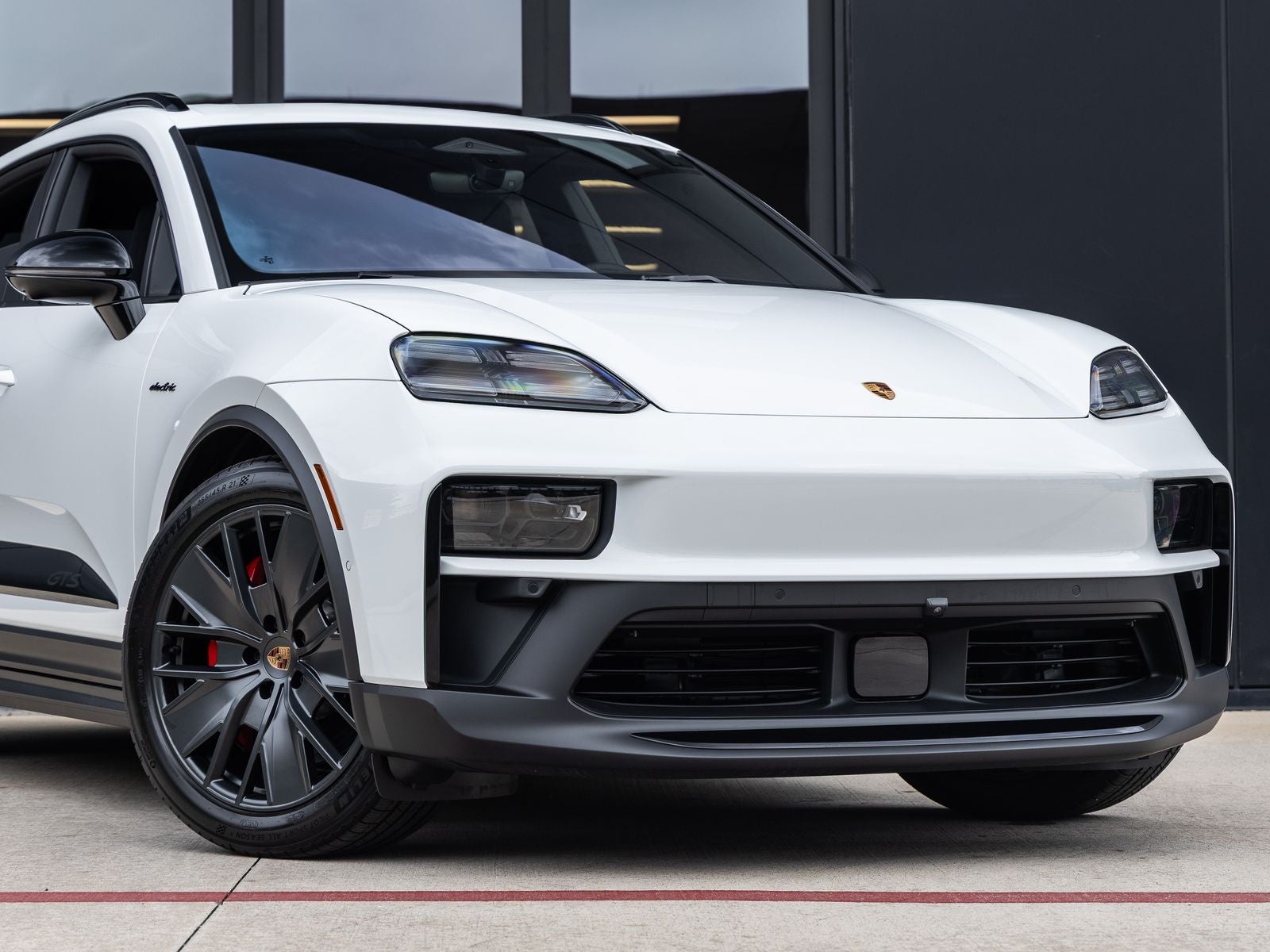 2026 Porsche Macan GTS Electric