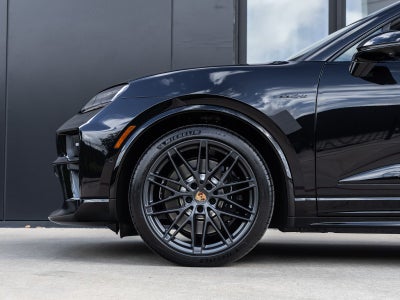 2026 Porsche Macan GTS Electric Macan GTS Electric