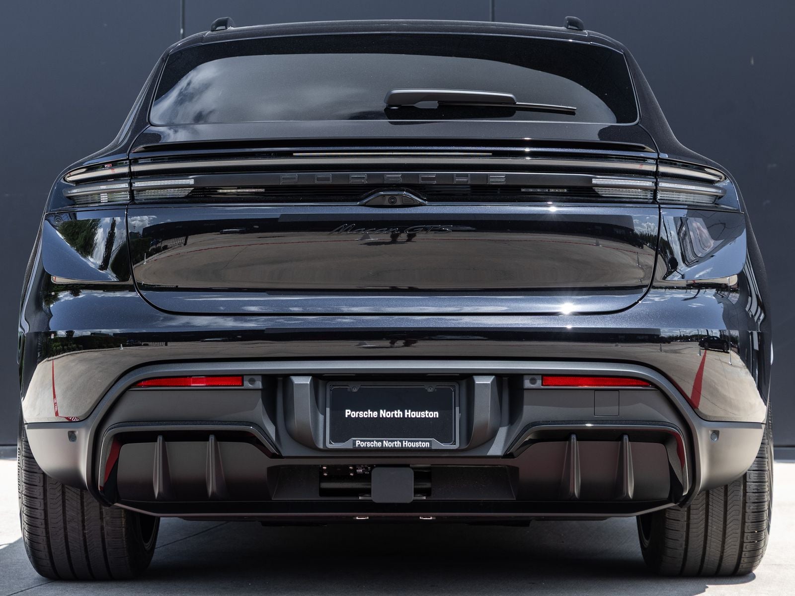 2026 Porsche Macan Macan GTS Electric