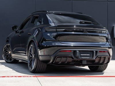 2026 Porsche Macan Macan GTS Electric