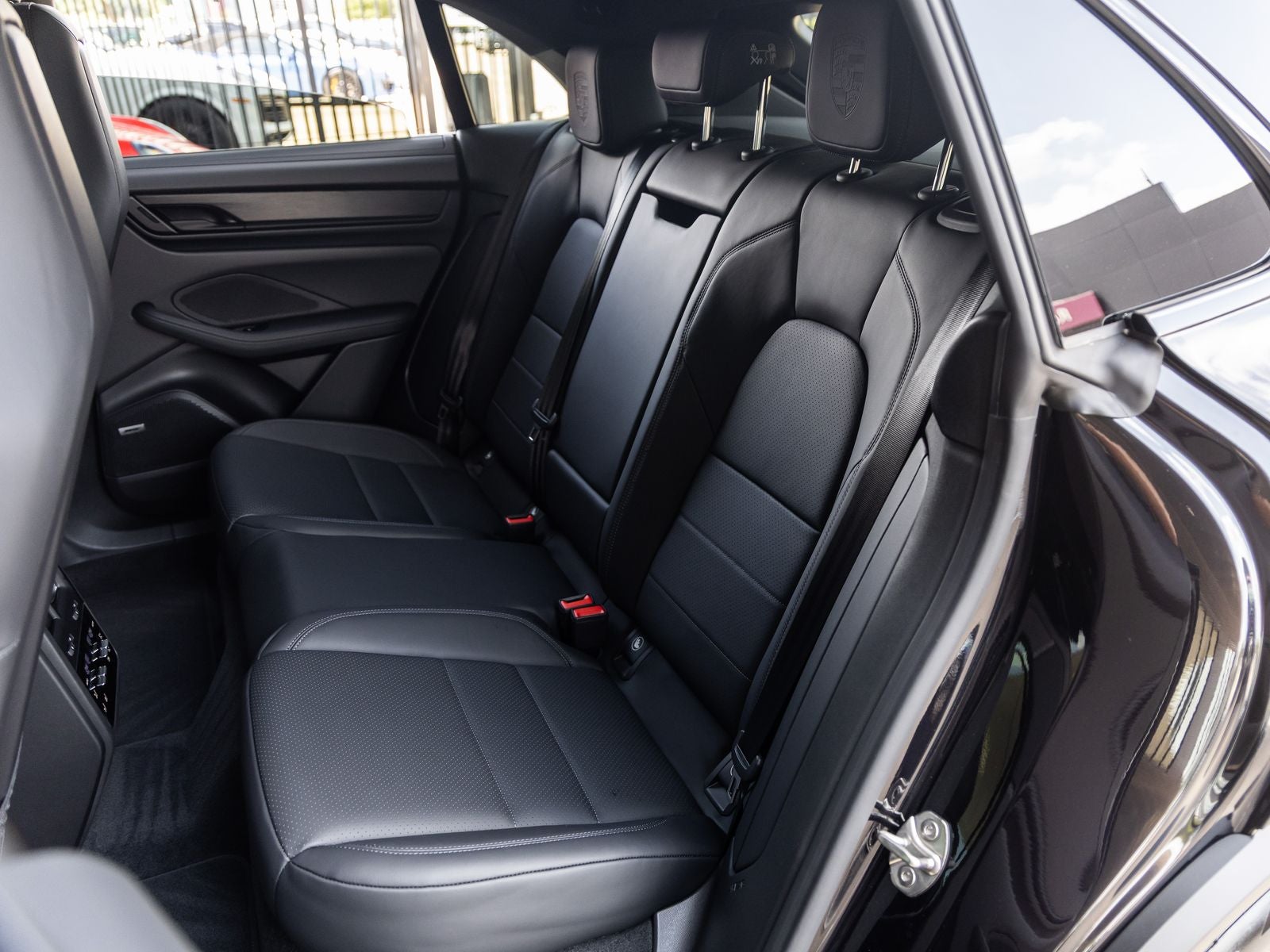 2026 Porsche Macan Macan GTS Electric
