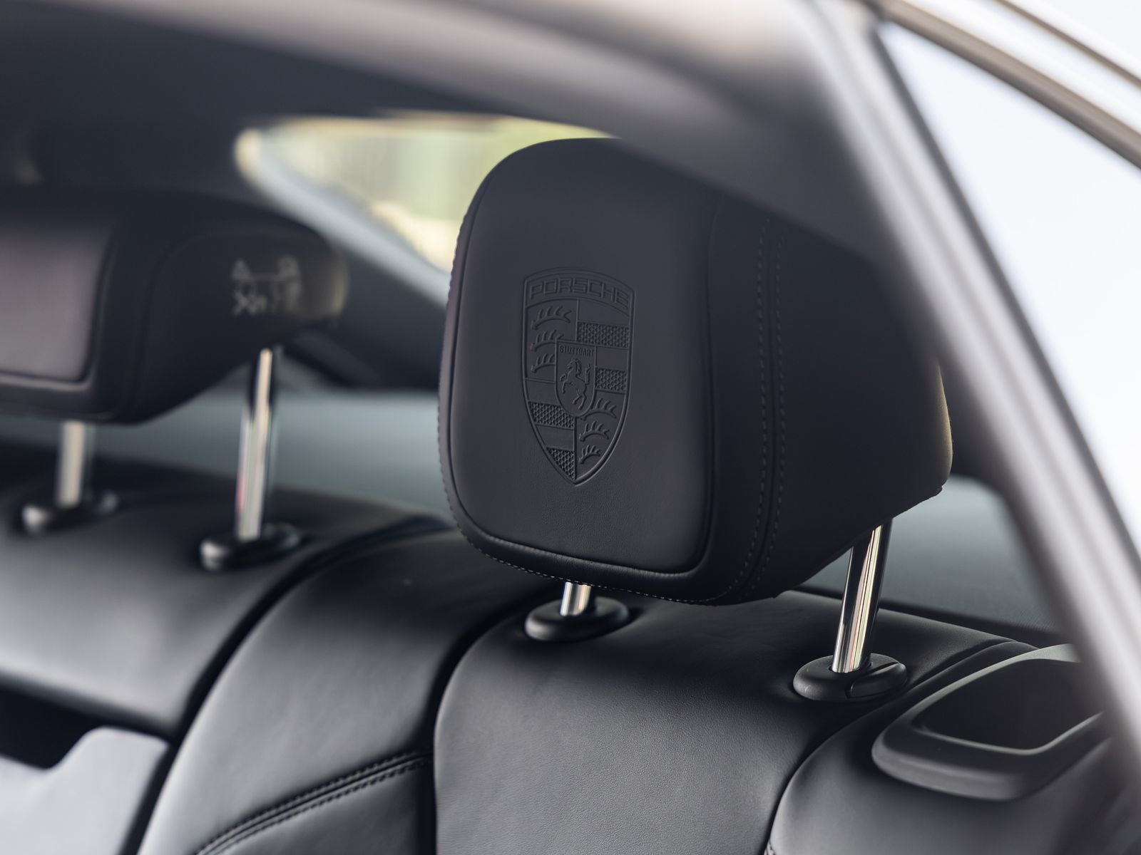 2026 Porsche Macan Macan GTS Electric
