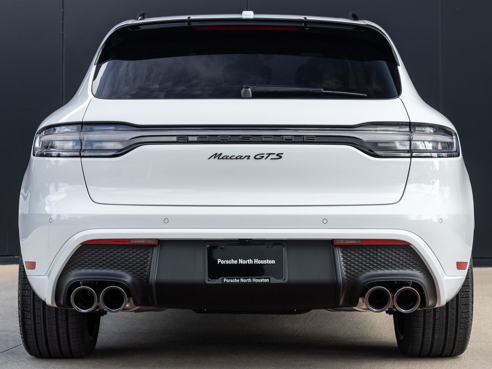 2026 Porsche Macan Macan GTS