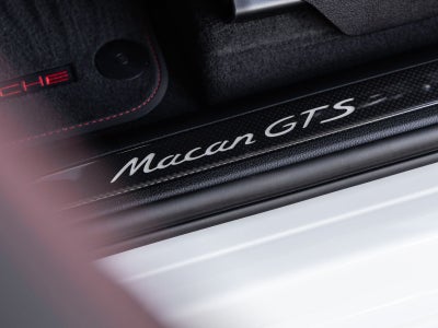 2026 Porsche Macan Macan GTS