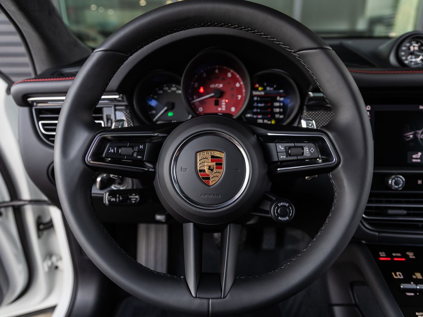 2026 Porsche Macan Macan GTS
