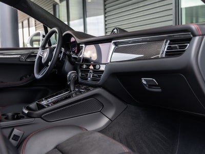 2026 Porsche Macan Macan GTS