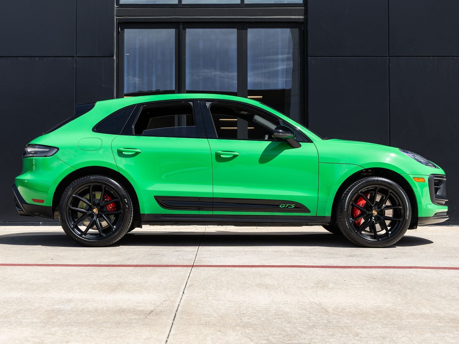 2023 Porsche Macan GTS