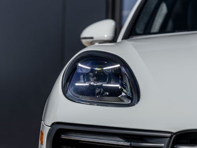 2026 Porsche Macan Macan GTS