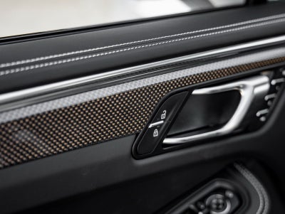 2026 Porsche Macan Macan GTS