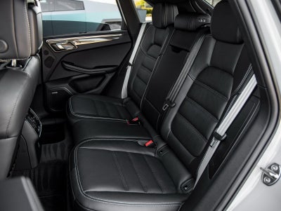 2026 Porsche Macan Macan GTS