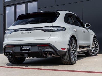 2026 Porsche Macan Macan GTS