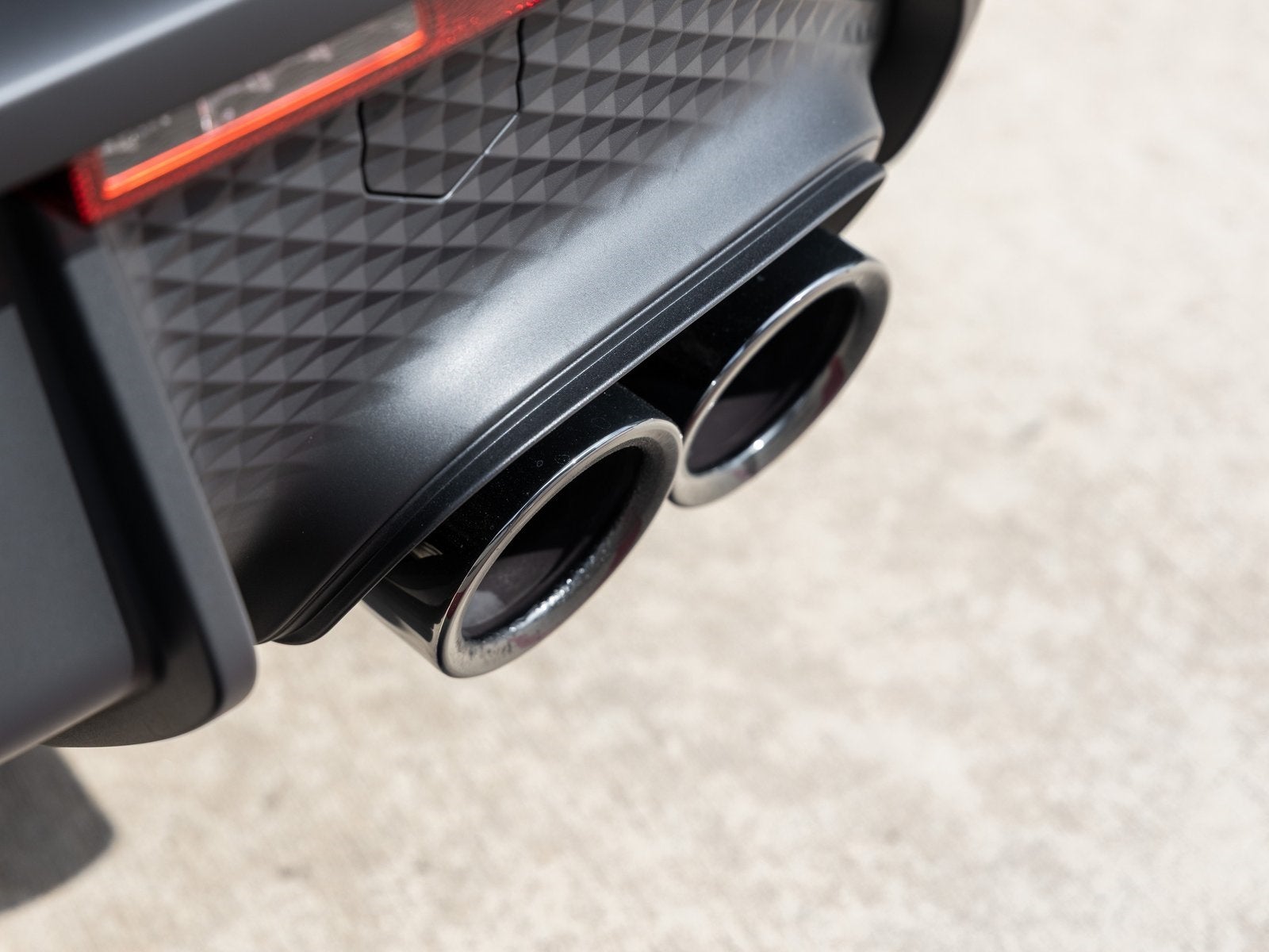 2026 Porsche Macan Macan GTS