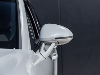 2026 Porsche Macan Macan GTS