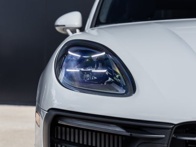 2026 Porsche Macan Macan GTS