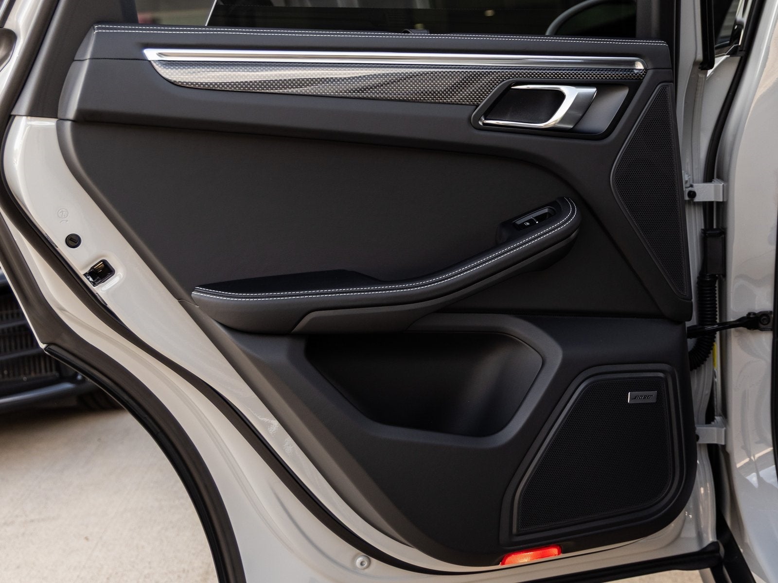 2026 Porsche Macan Macan GTS